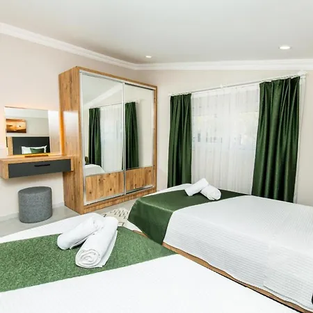 Seaview In Kalamar Bay *