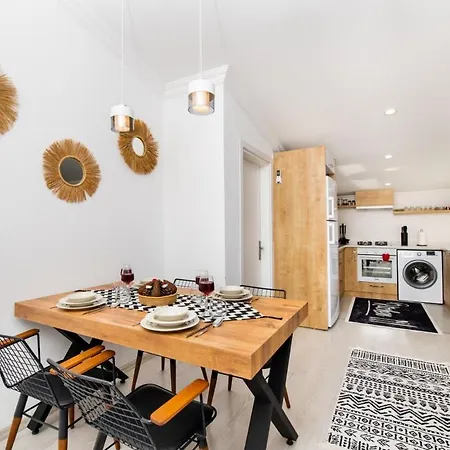 Seaview In Kalamar Bay