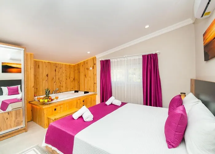 Seaview In Kalamar Bay *