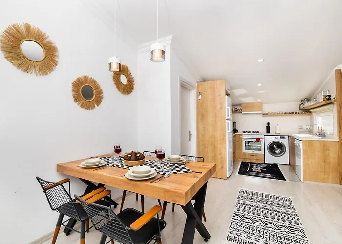 Seaview In Kalamar Bay