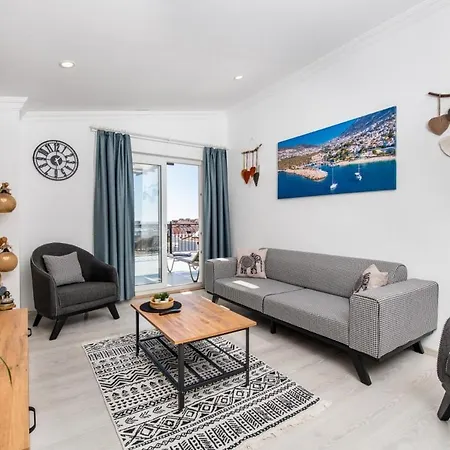 2 Bedroom 2851 Apartment Kalkan